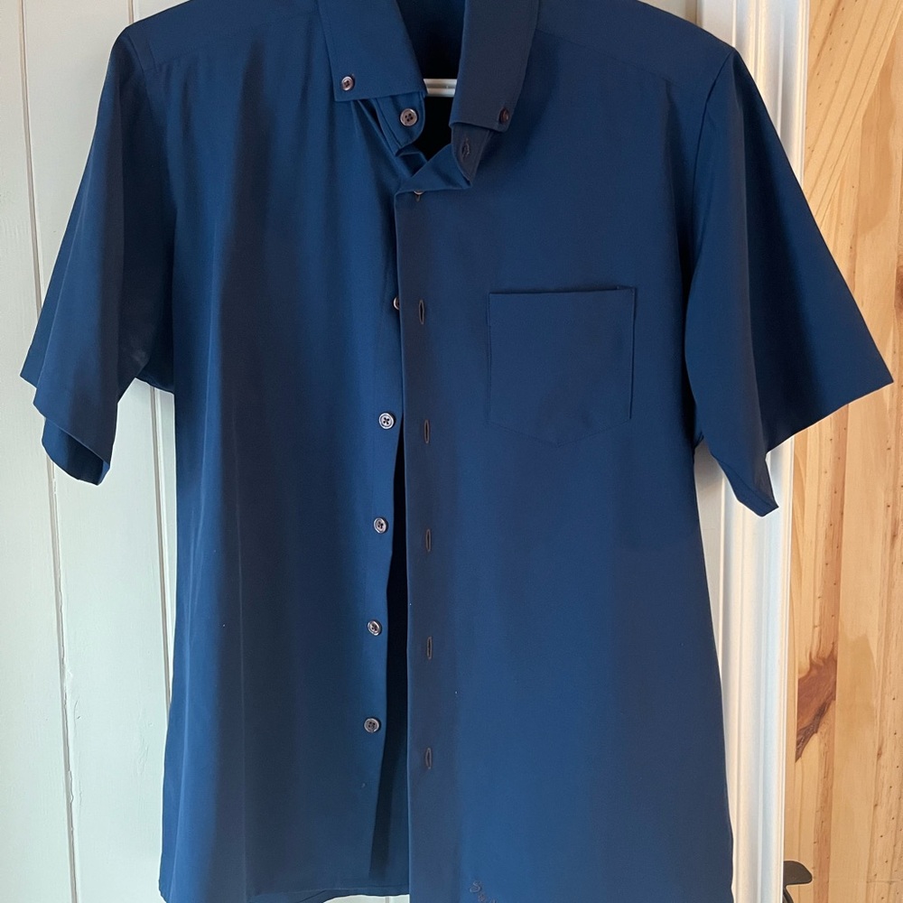 Men's Blue Short Sleeve Shirt
